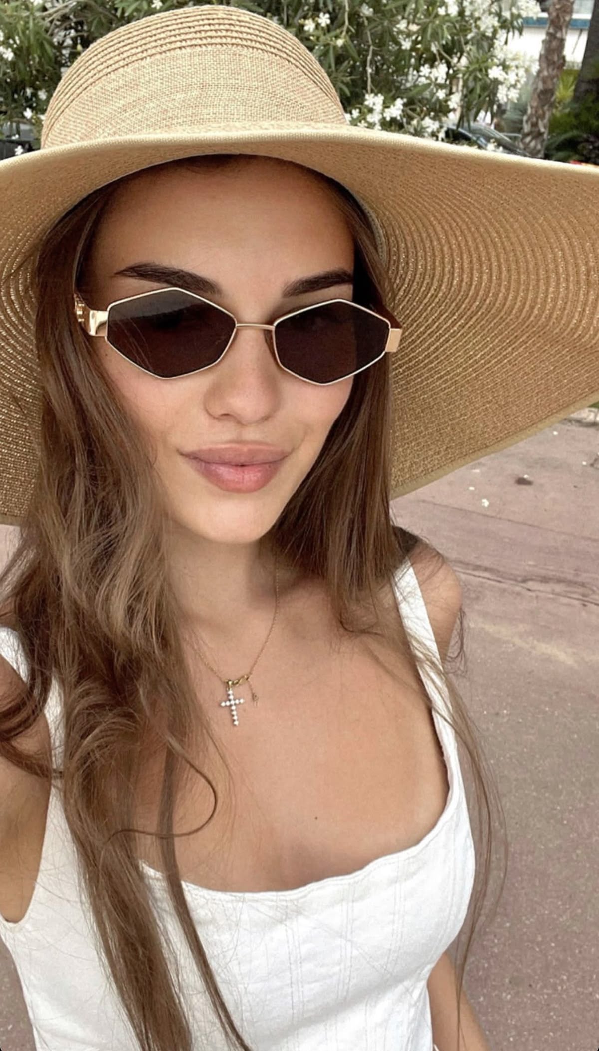 نظارات miu miu الشمسية