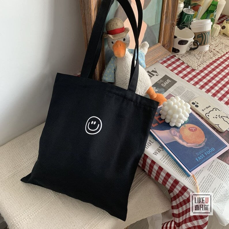 توت باك سمايل