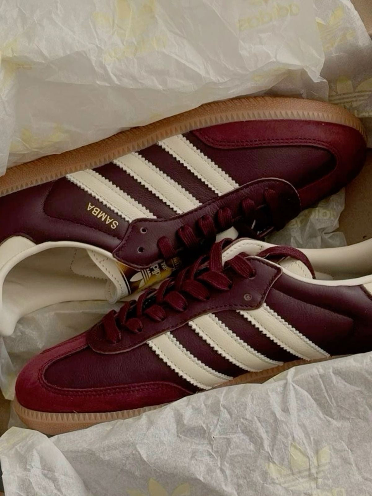 حذاء اديداس سامبا