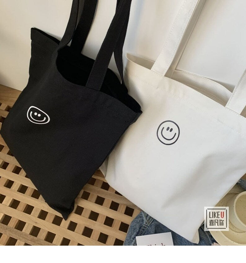 توت باك سمايل