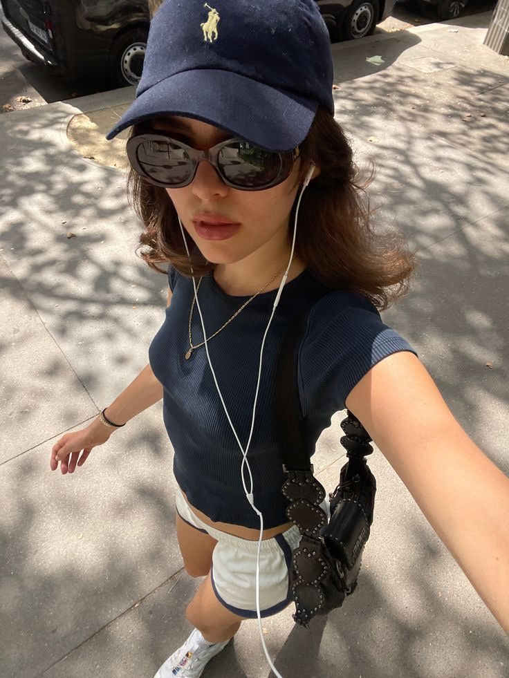 قبعة بولو نيلي