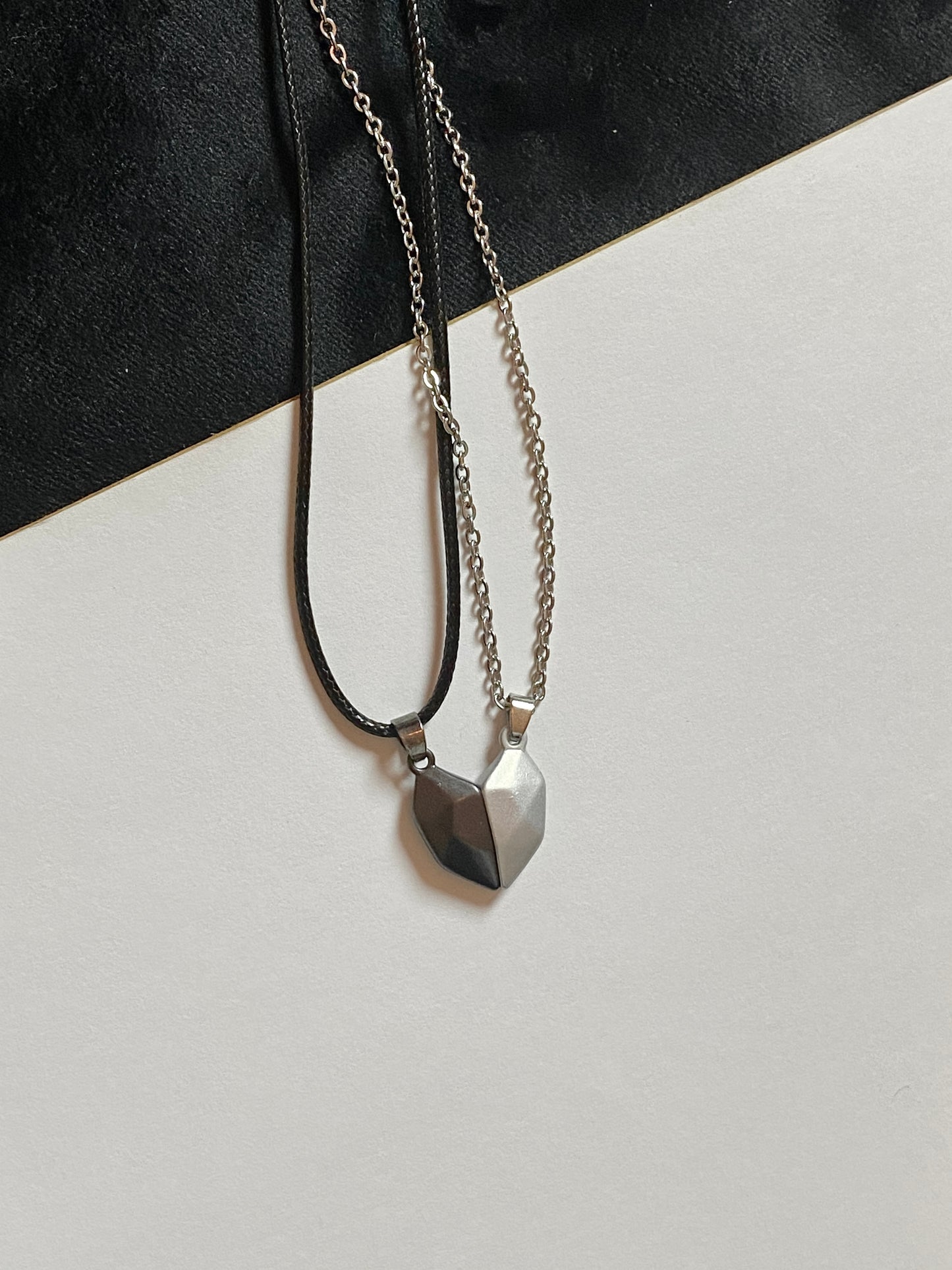 قلادة قلب الصداقة