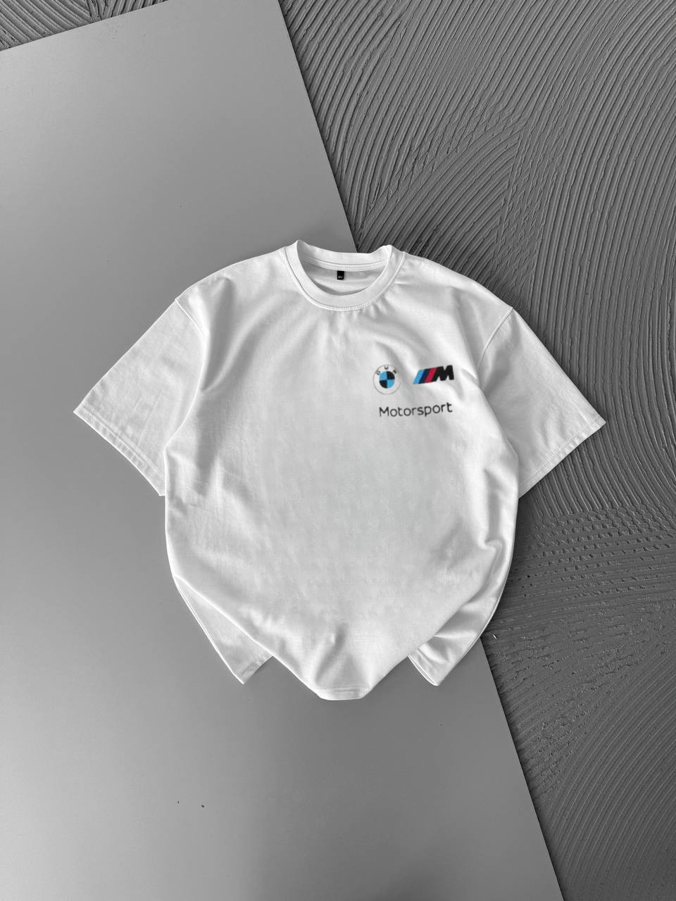 تيشيرت BMW ابيض