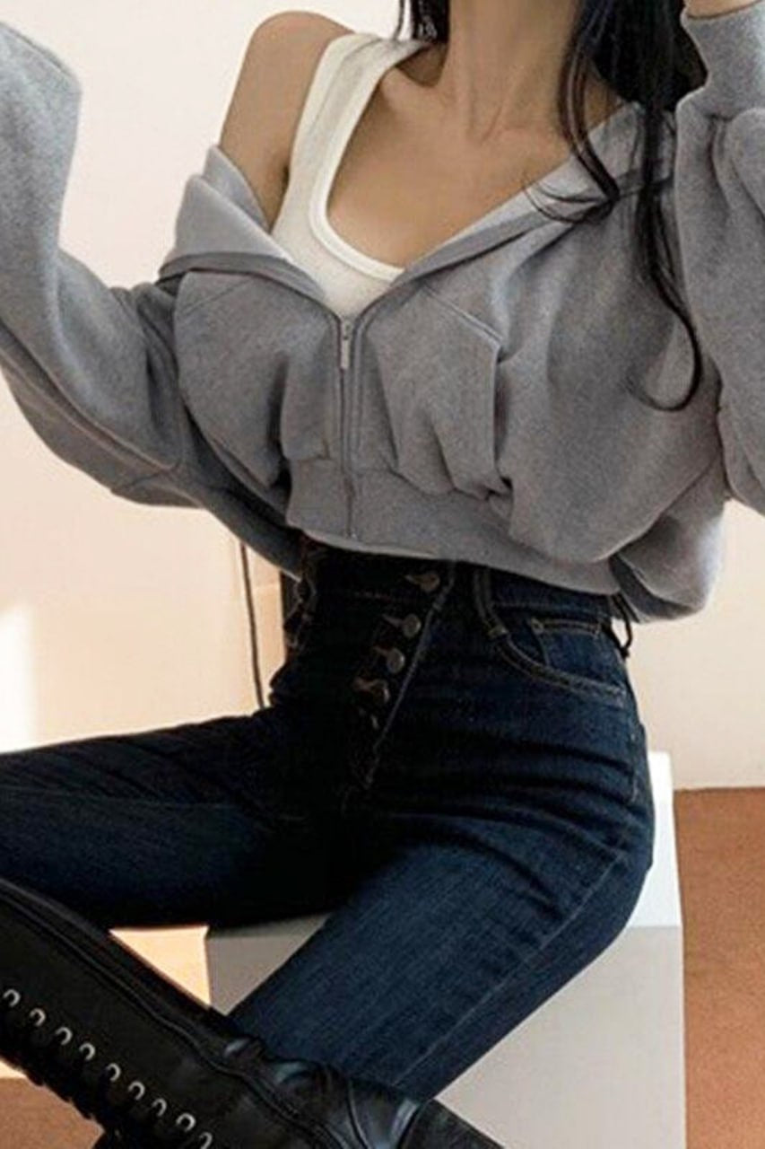 جاكيت رصاصي قصير