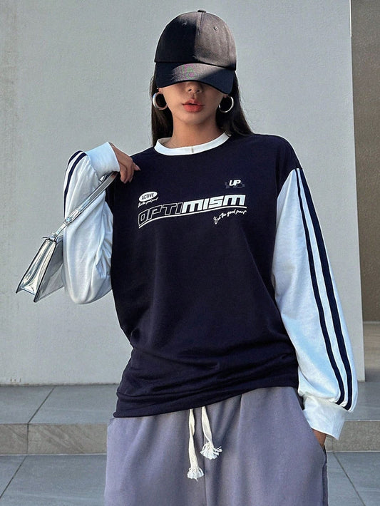 سويت شيرت اسود وابيض