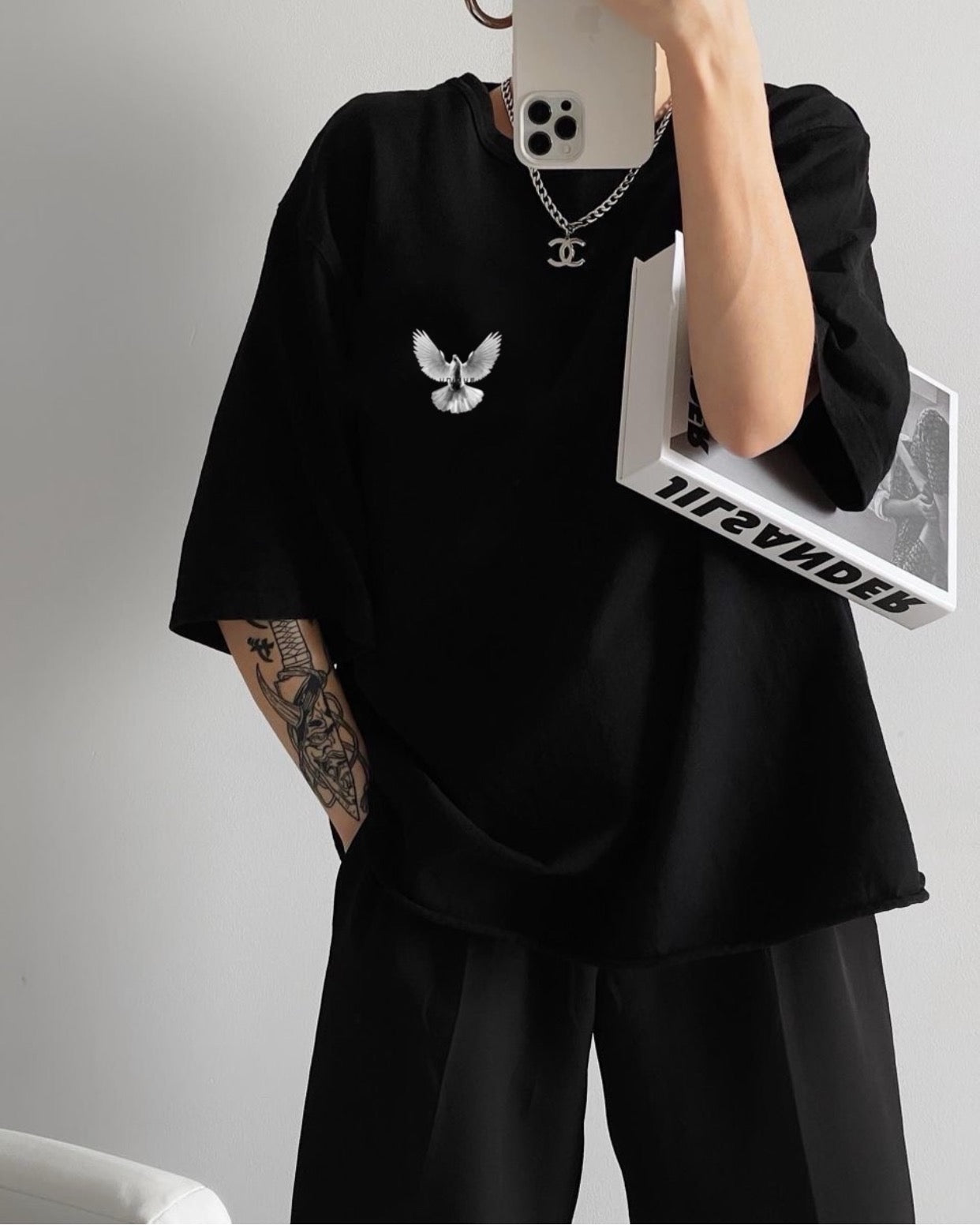 Peace Unique Black