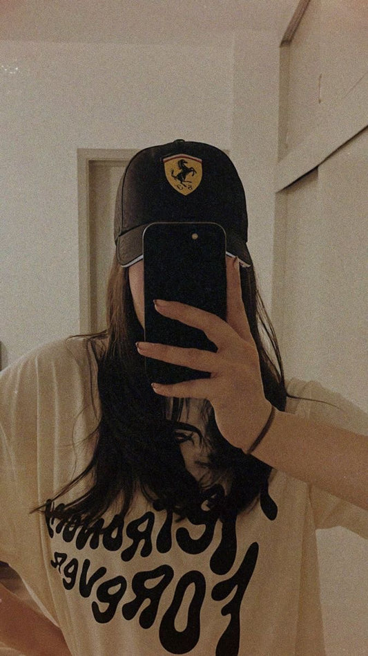 قبعة اسود فيراري