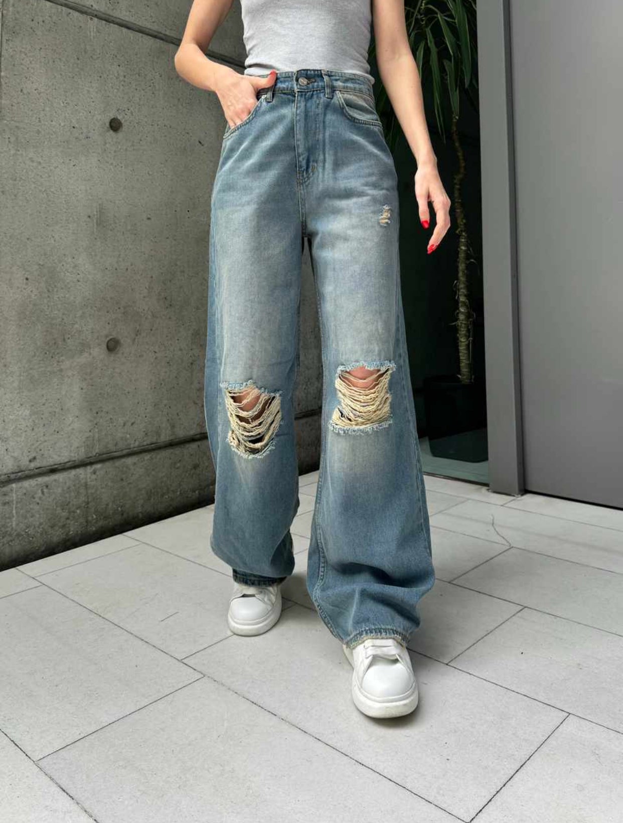 بنطلون جينز فتحات