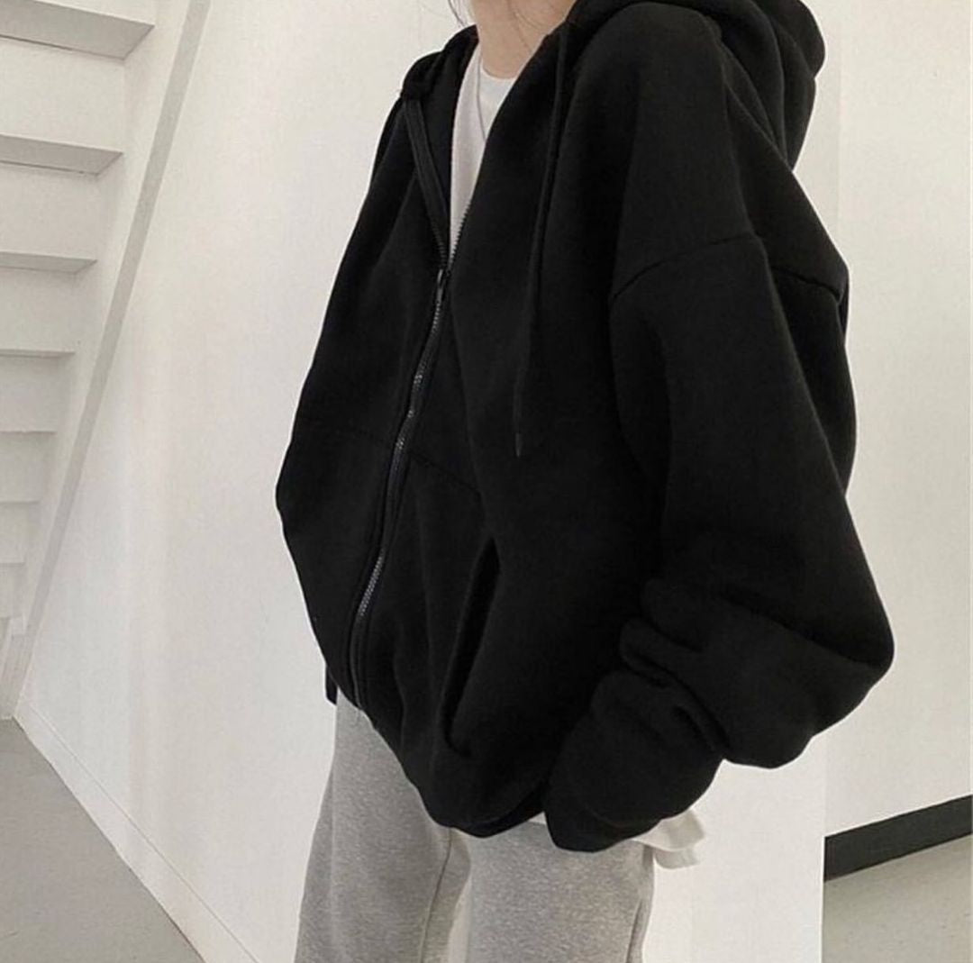 جاكيت اسود سادة