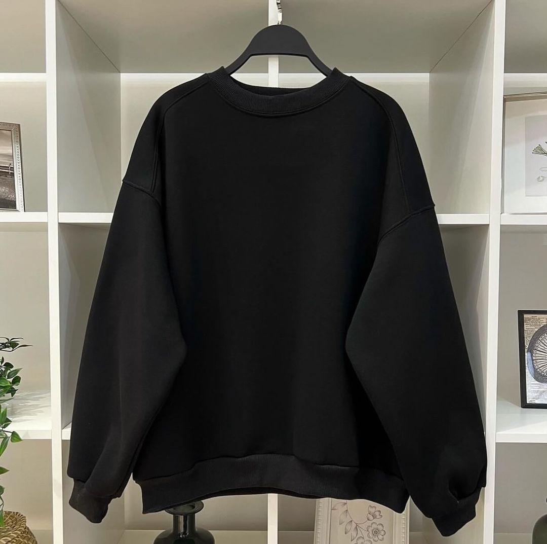 سويت سيرت اسود