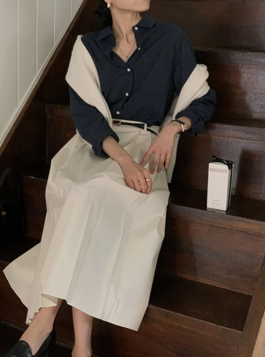 قميص اسود كلاسيك مع جيب