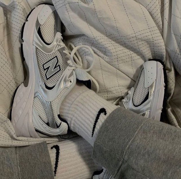 حذاء نيوبالانص ابيض NB