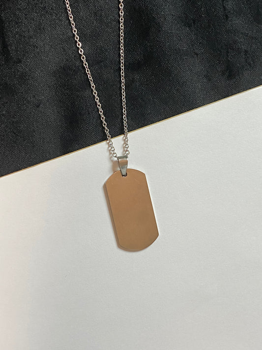 قلادة مستطيل ترند