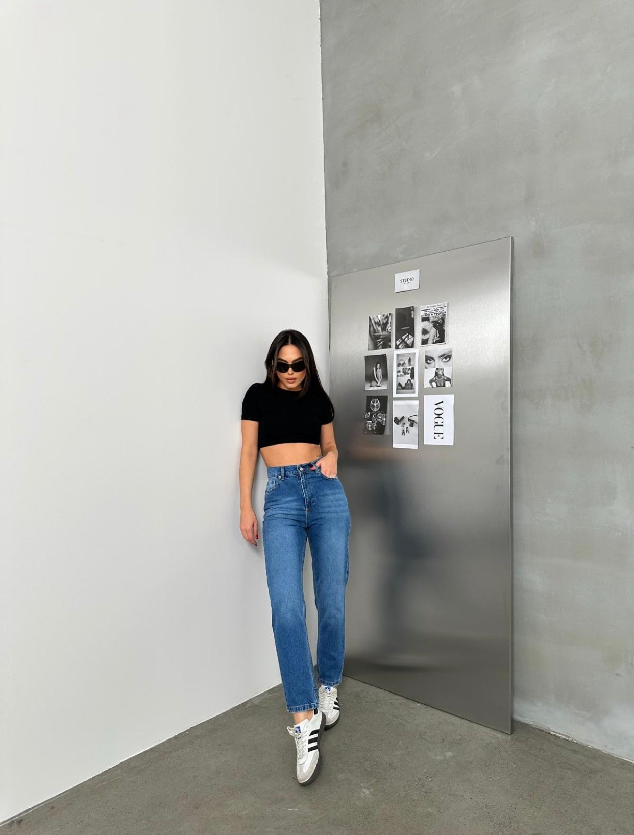 جينز زارا ازرق غامق