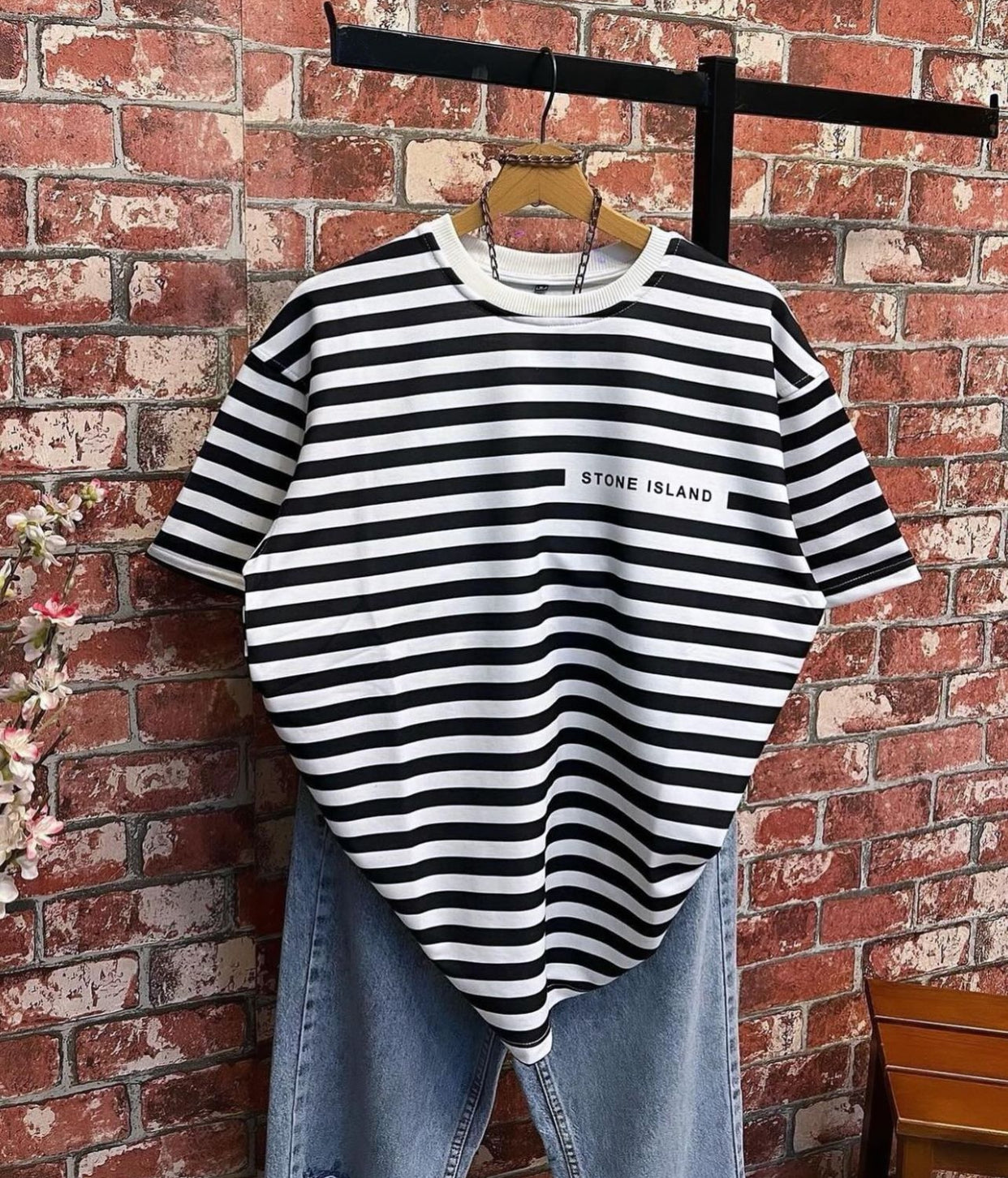 تيشيرت ستون مخطط نيلي