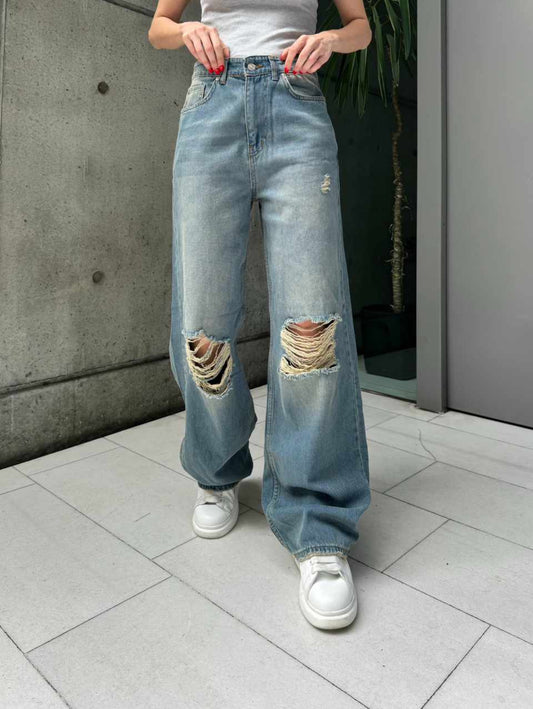 بنطلون جينز فتحات