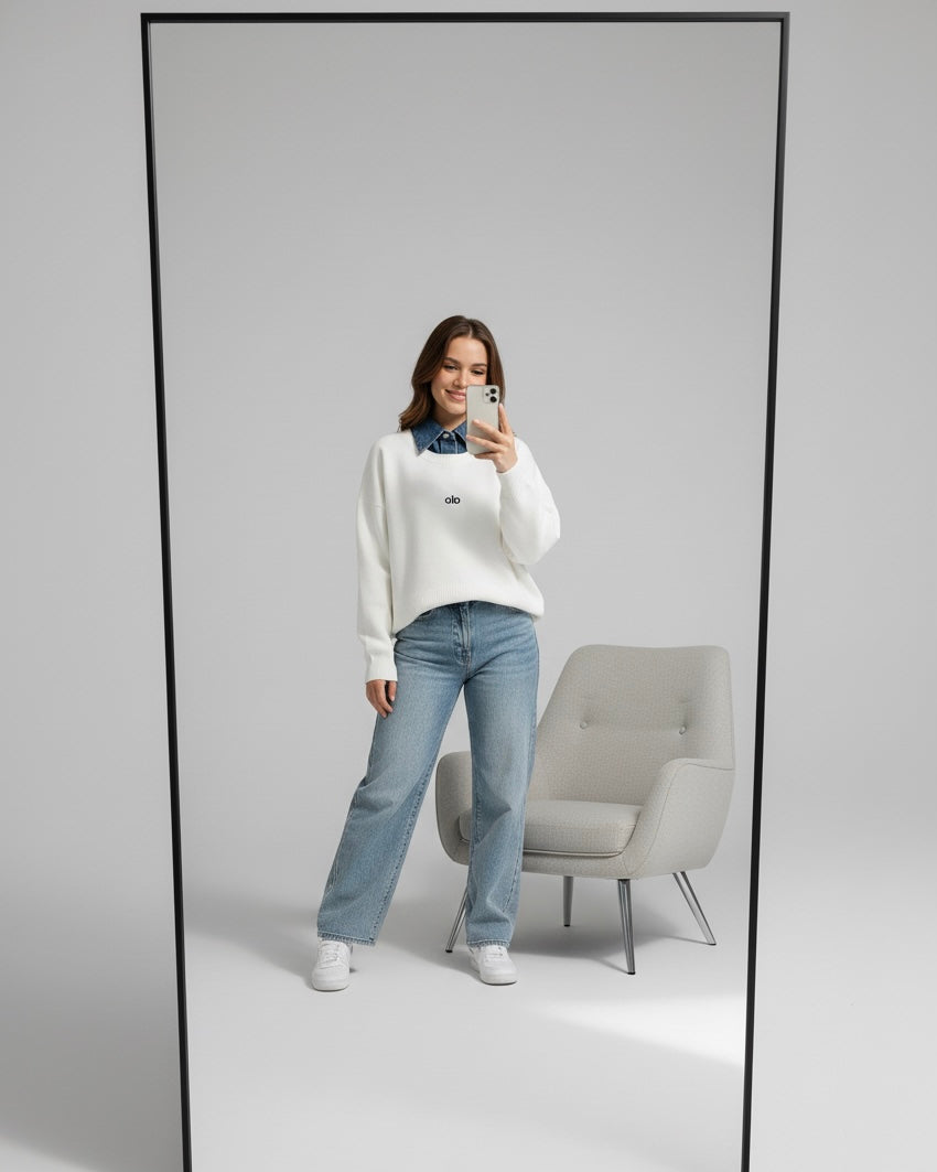 سويتشيرت ابيض Sweatshirt alo