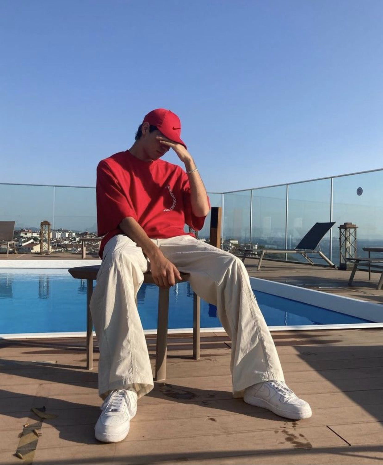 قبعة احمر نايك تطريز