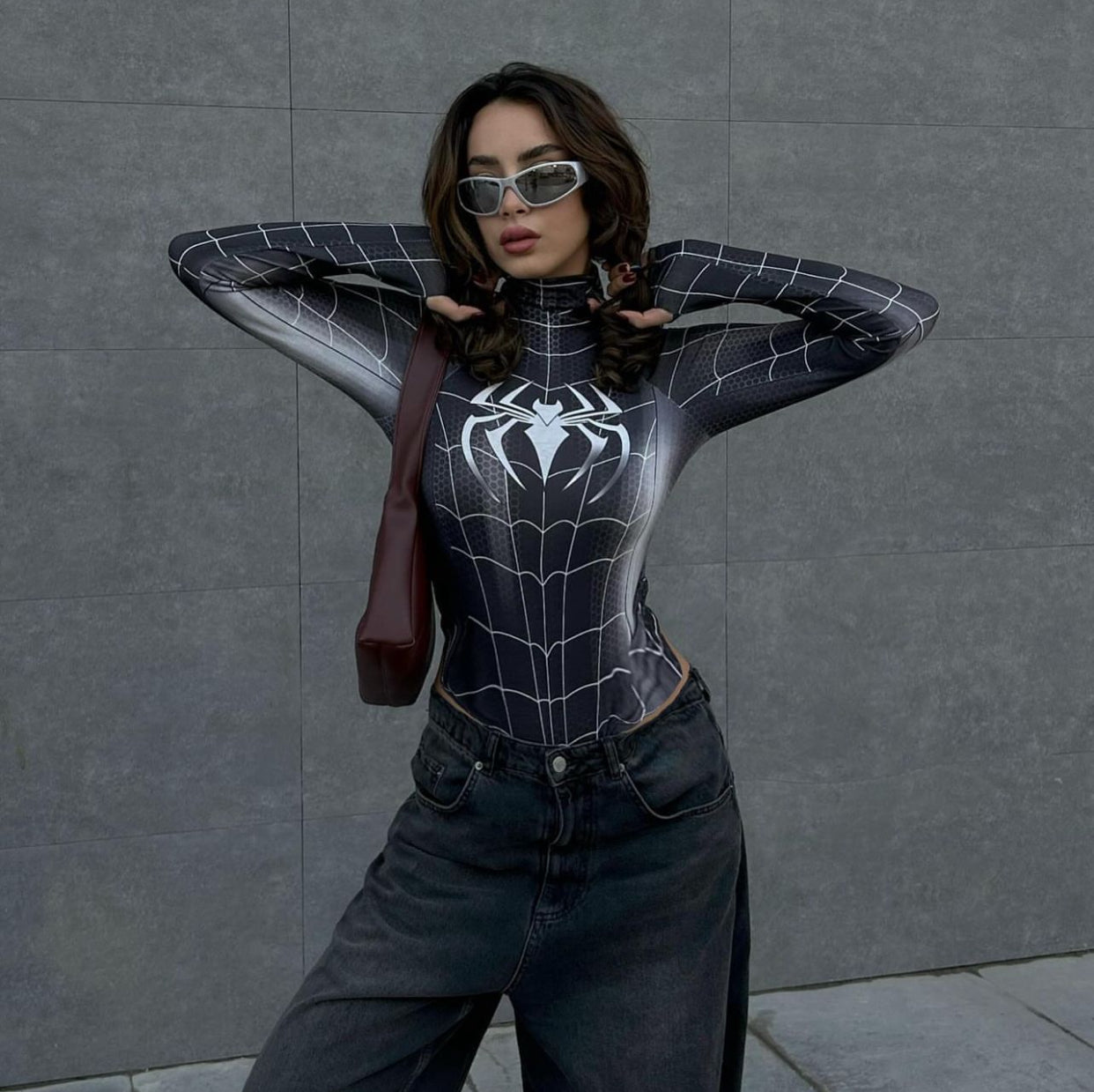 توب كروب سبايدرمان اسود