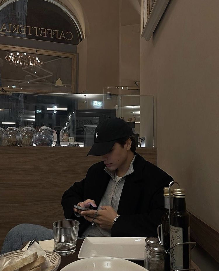 قبعة بولو اسود