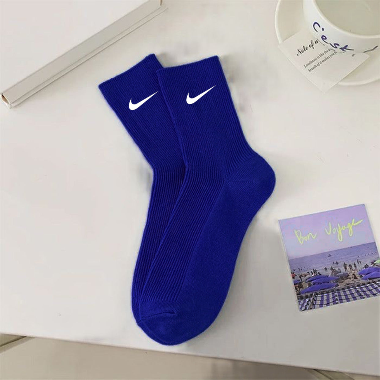 جوارب نايك لون نيلي