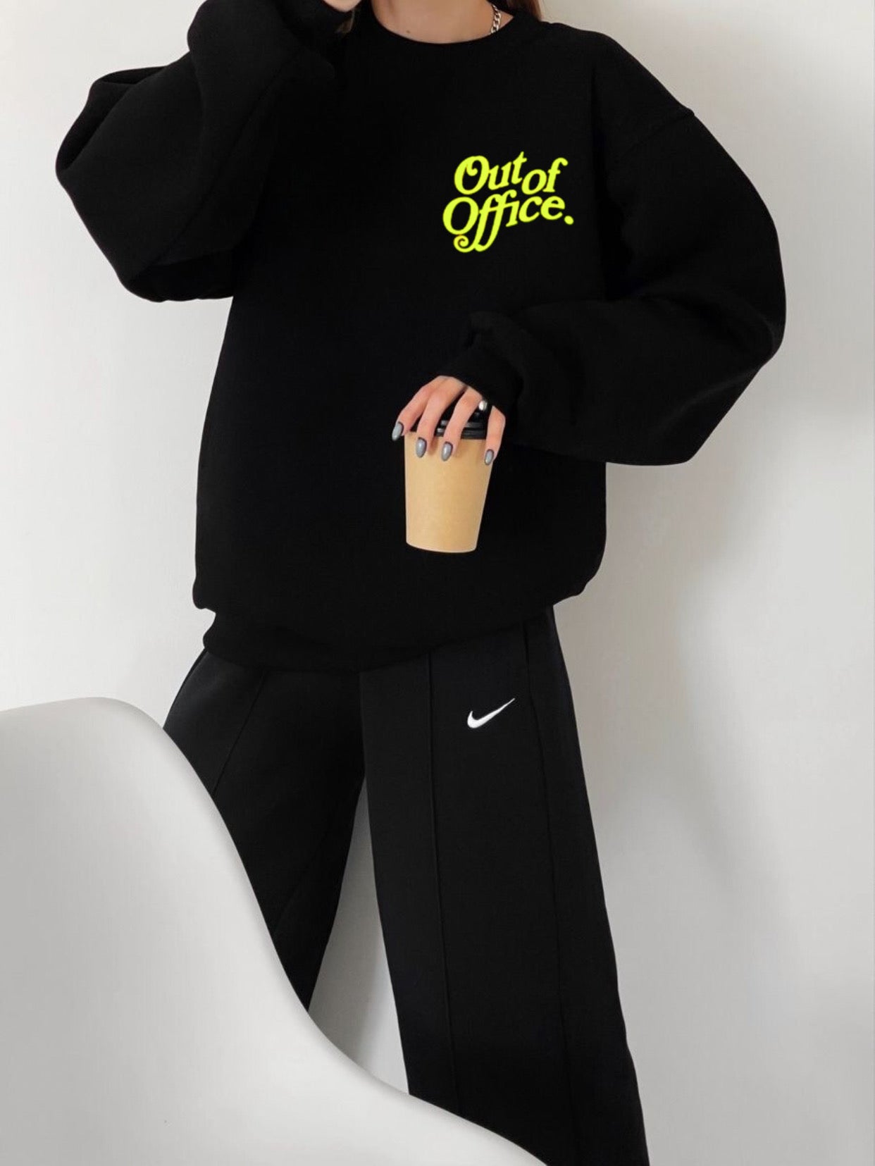 سويت شيرت out of office