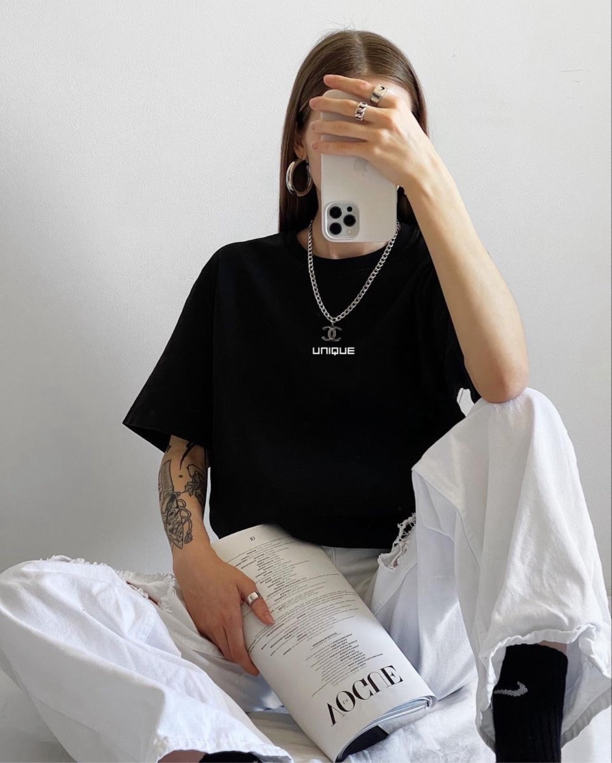 Unique T-shirt تيشيرت يونيك اسود