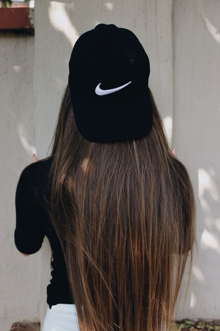 قبعة Nike حياكة تطريز شبابي بناتي