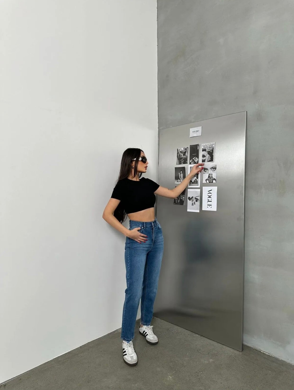 جينز زارا ازرق غامق