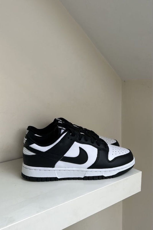 حذاء نايك اسود