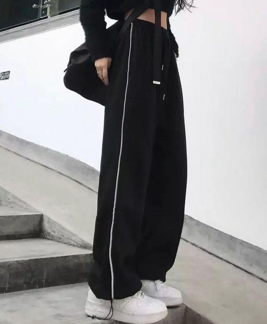 بانتس اسود خط ابيض