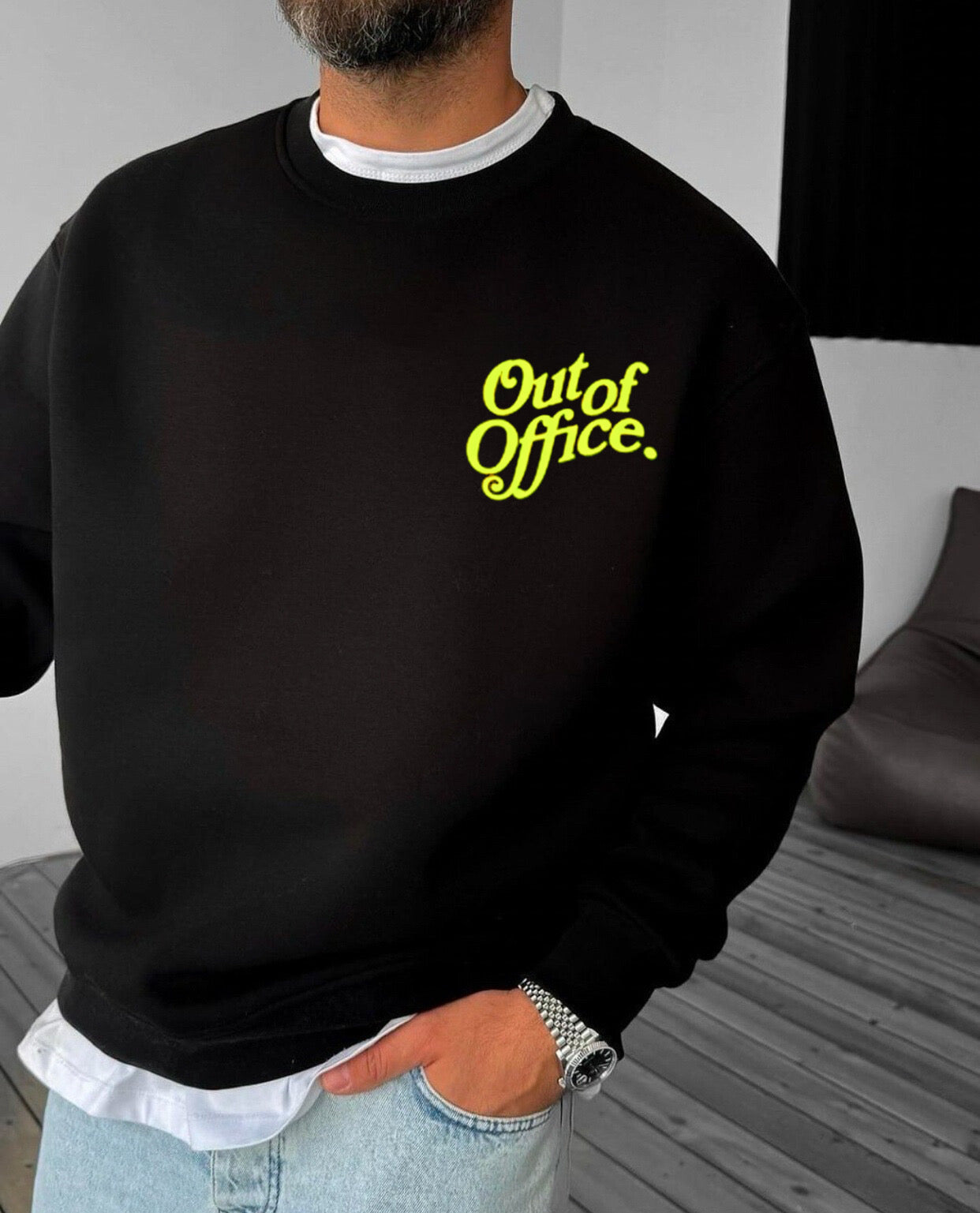 سويت شيرت out of office