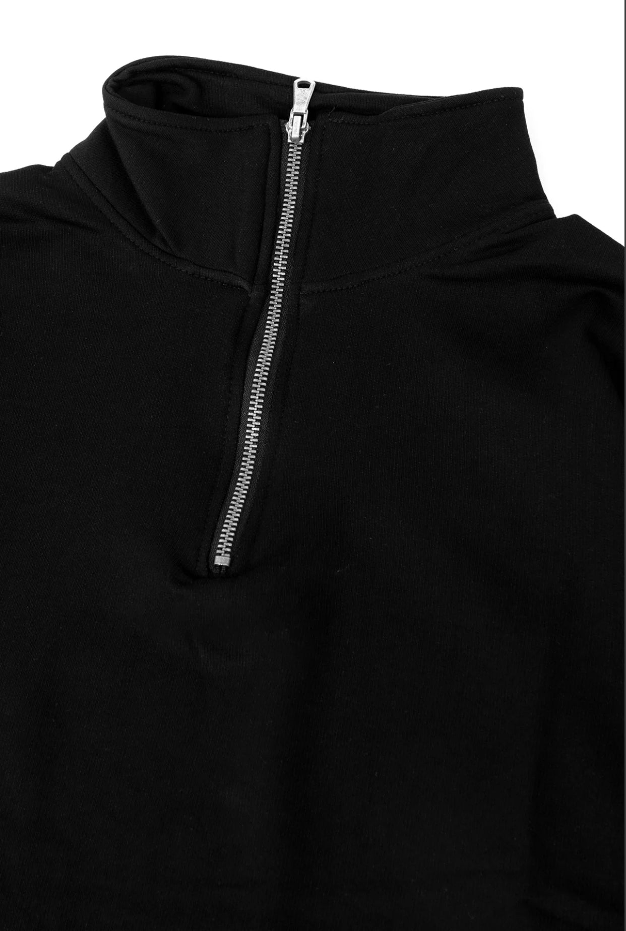 تيشيرت يونيك سحاب اسود