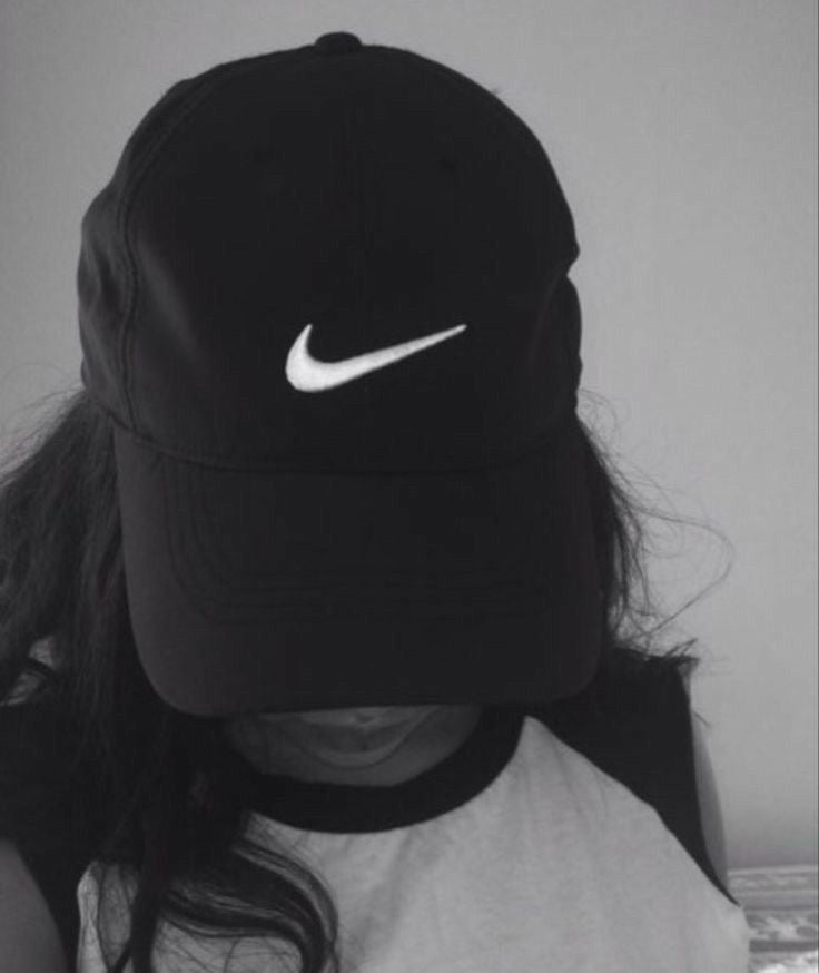 قبعة نايك اسود