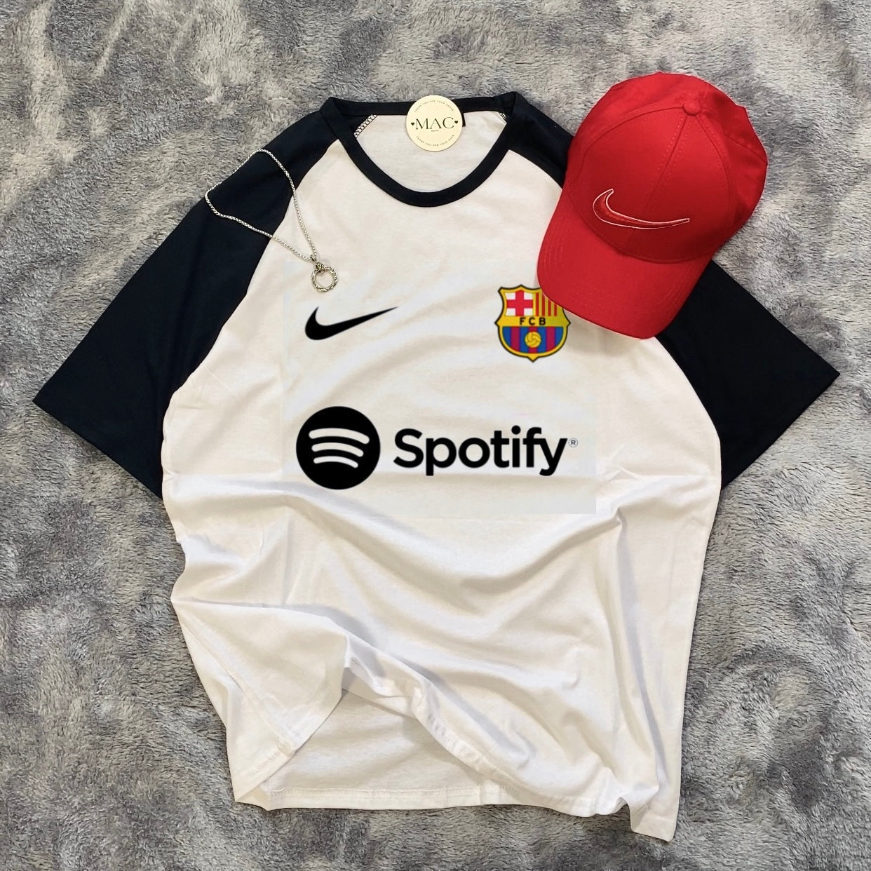 تيشيرت برشلونة