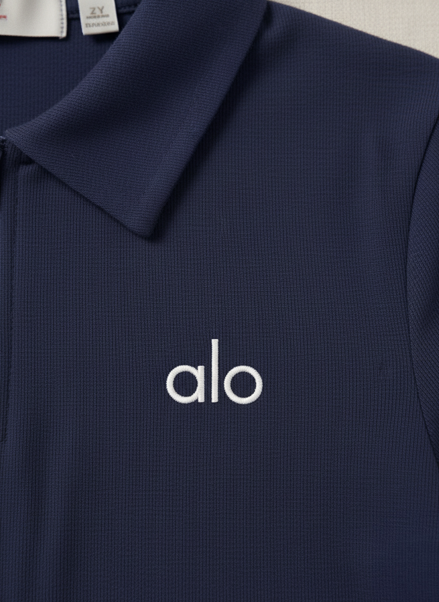 تيشيرت alo لون نيلي