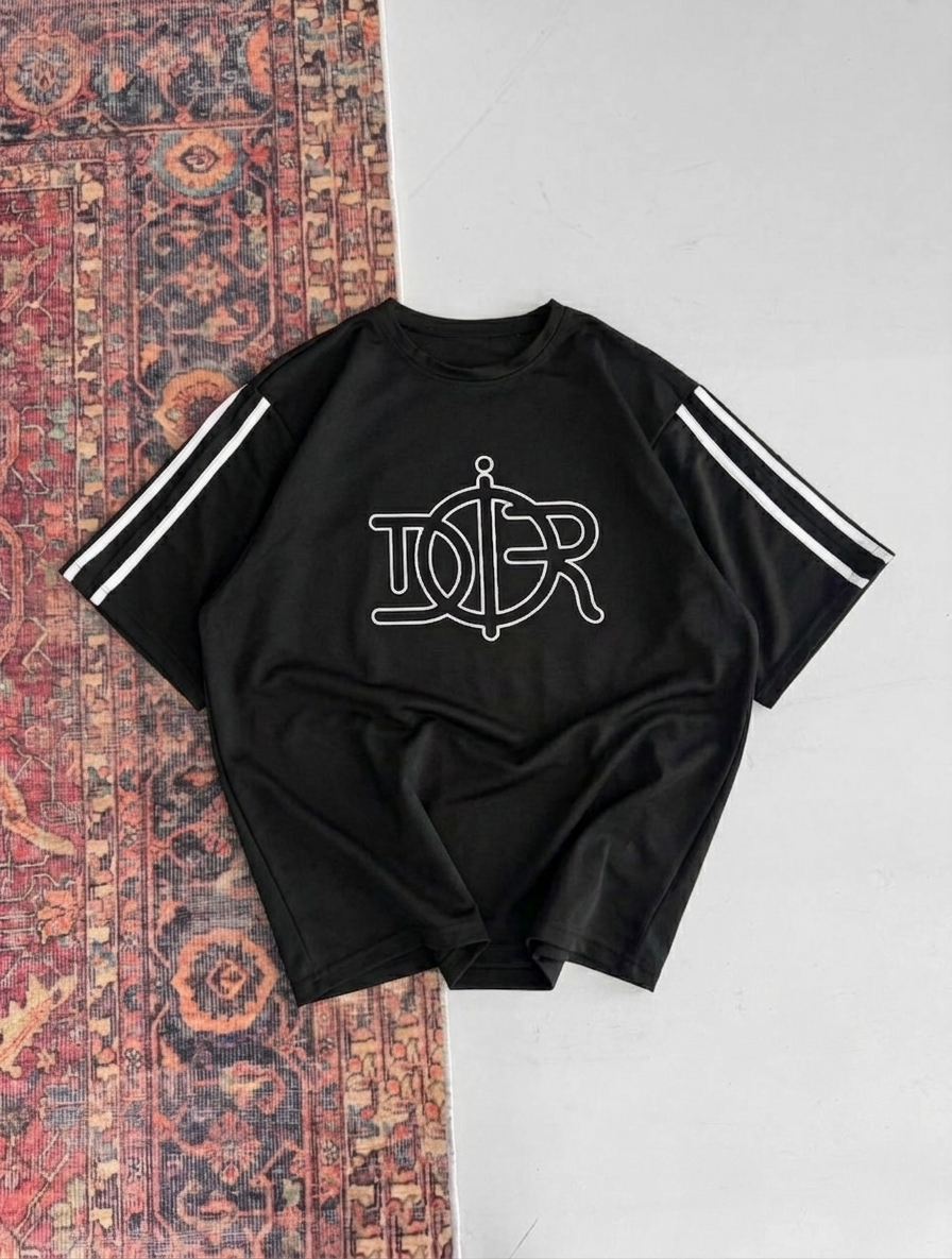 تيشيرت D-Striped شبابي بناتي