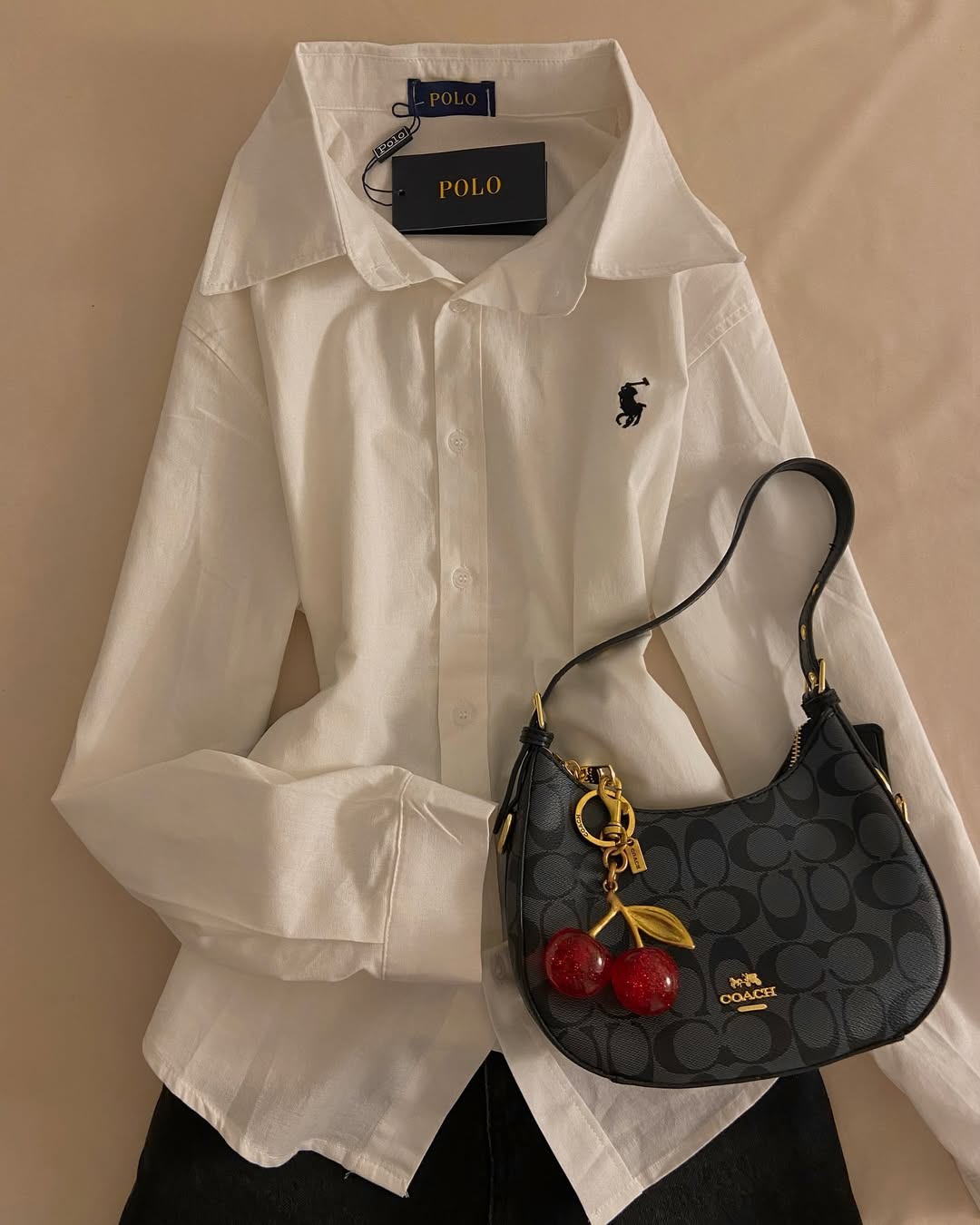 قميص Polo لون ابيض