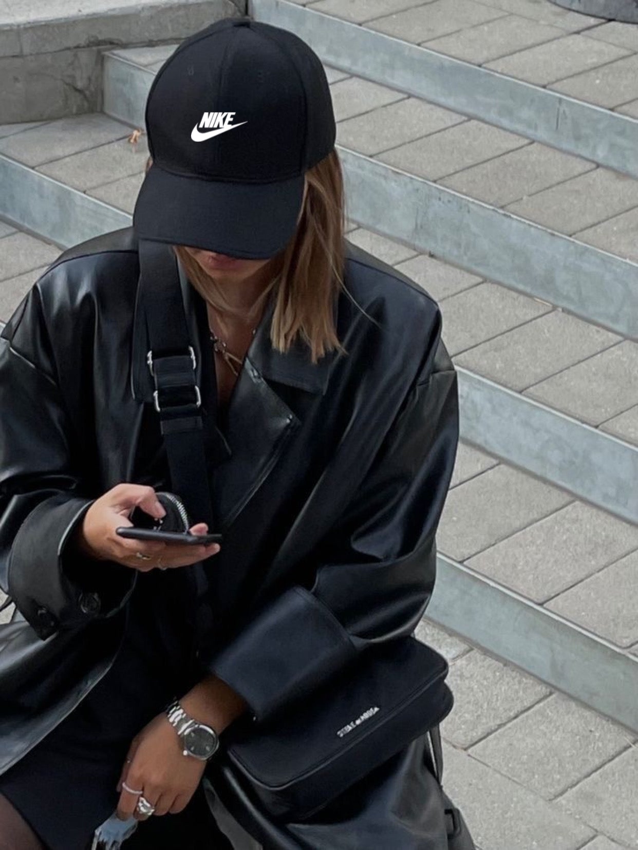 قبعة Nike حياكة تطريز شبابي بناتي