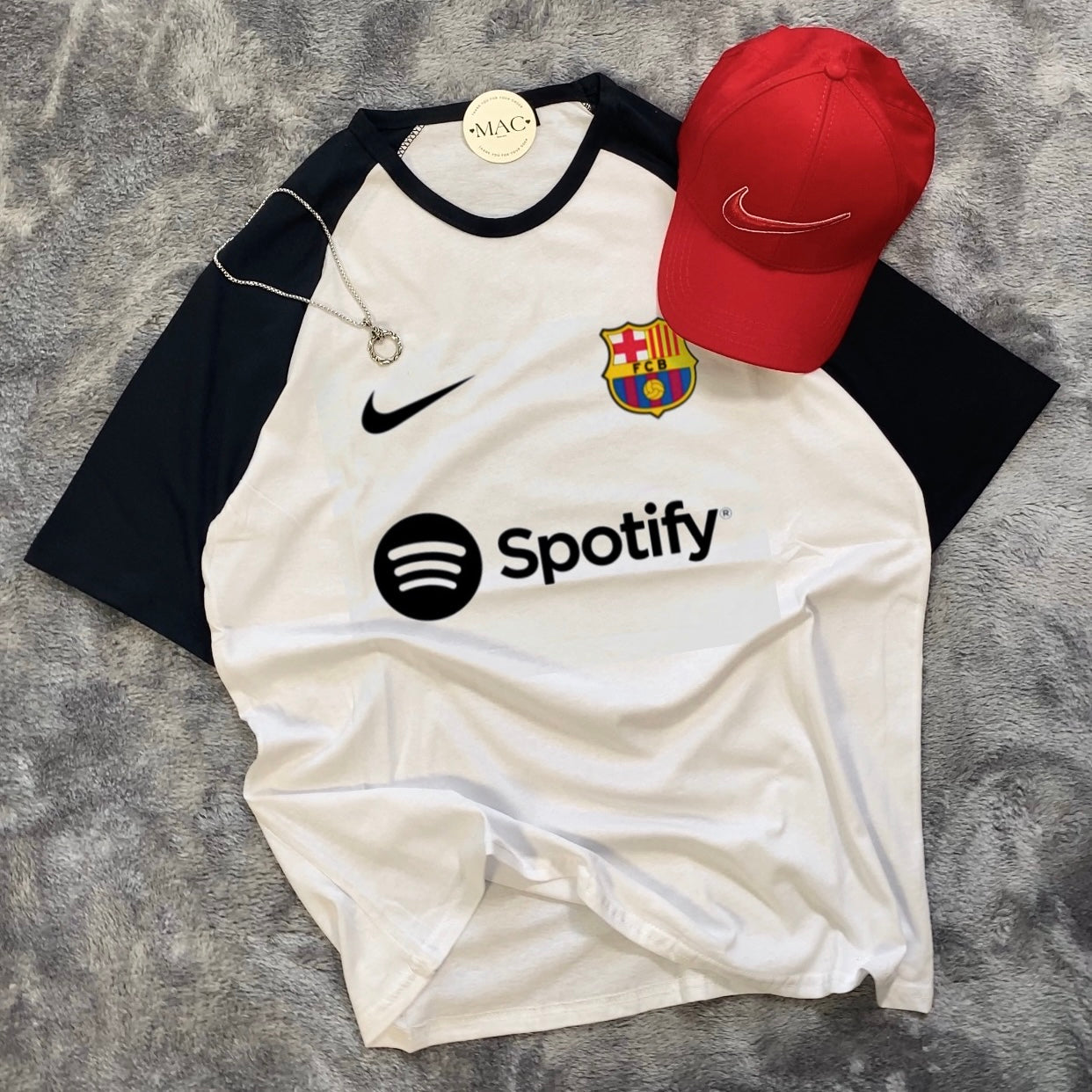 تيشيرت برشلونة